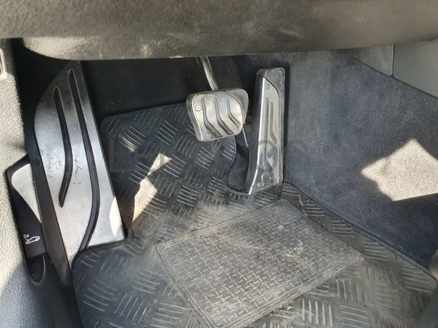 BMW 318 D · Ano 2016