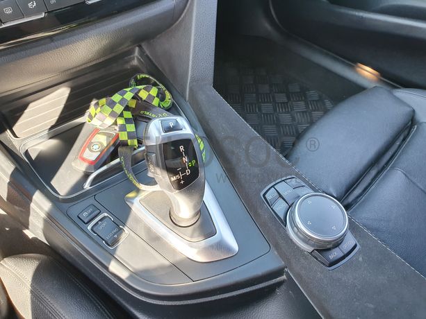 BMW 318 D · Ano 2016