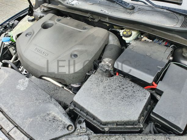 Volvo V40 · Ano 2016