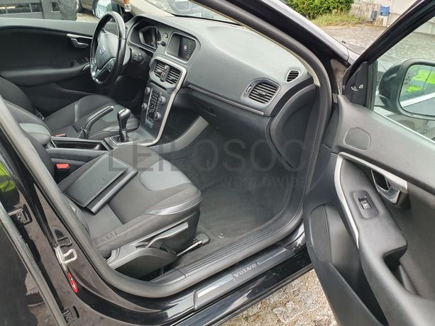 Volvo V40 · Ano 2016