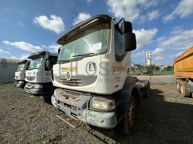 Renault Kerax 440 DXI (1)