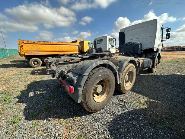 Camião Trator (Cavalo) 6X  Renault Kerax 440 Dxi