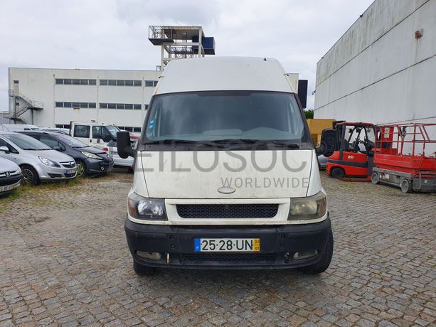 Ford Transit · Ano 2003 