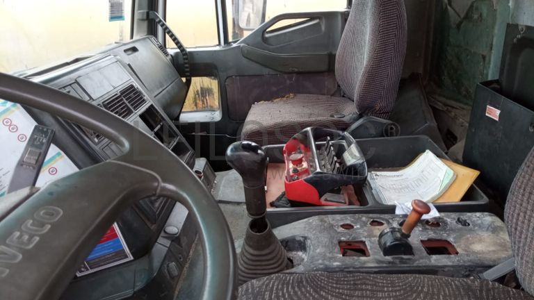 Camião Iveco EuroTrakker · 2003