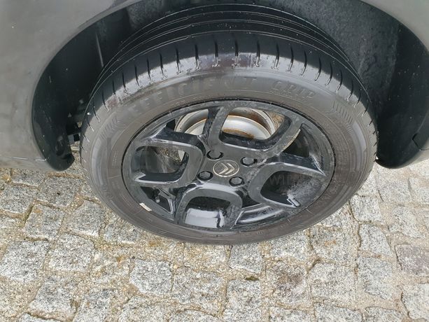 Citroën C4 Cactus · Ano 2015