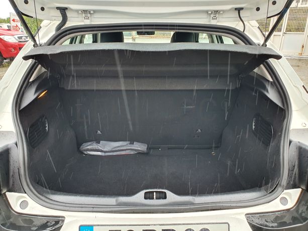 Citroën C4 Cactus · Ano 2015