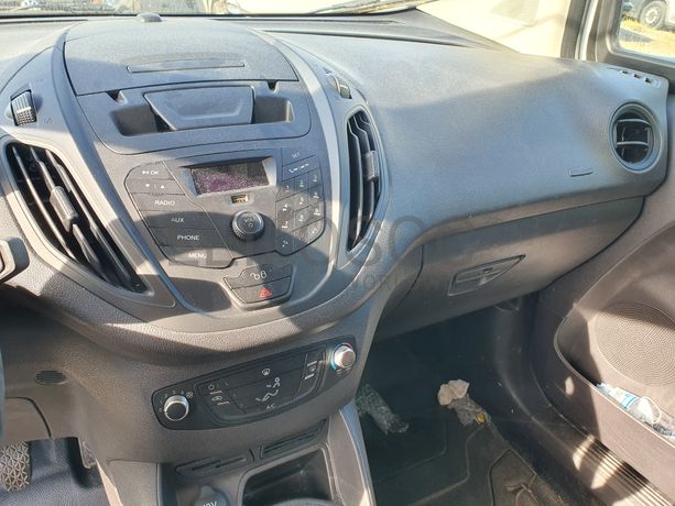 Ford Transit Courrier