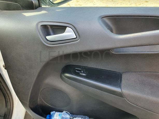 Ford Transit Courrier