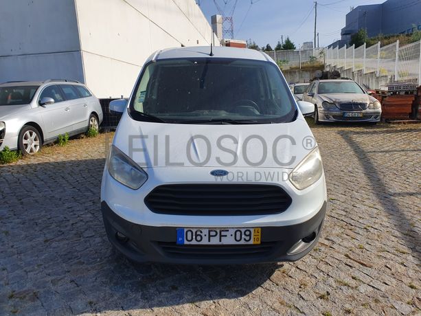 Ford Transit Courrier
