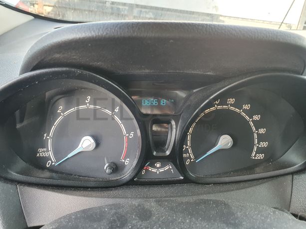 Ford Transit Courrier