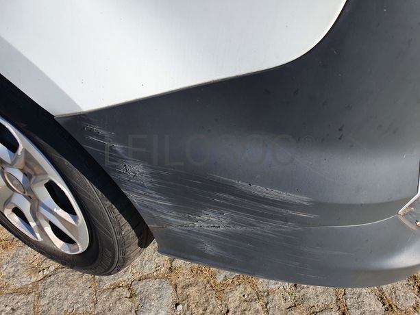 Ford Transit Courrier