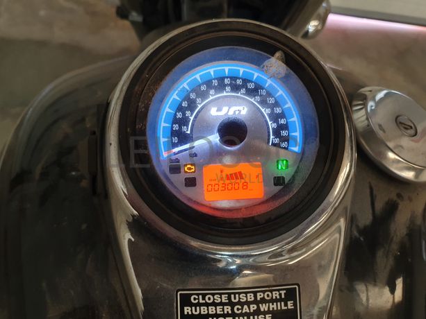 Motociclo UM Renegade