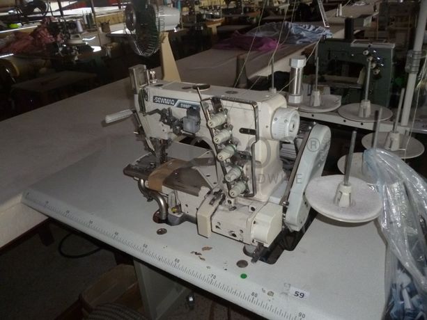 Totalidade dos Lotes · Equipamentos Indústria Têxtil · Vestuário