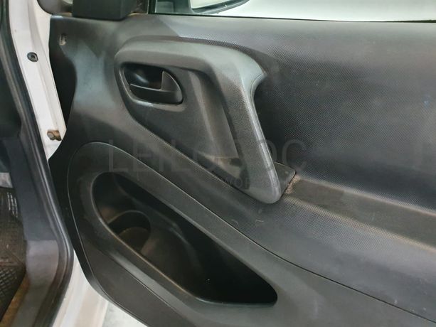 Citroën Berlingo · Ano 2013