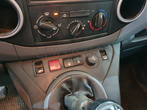 Citroën Berlingo · Ano 2013