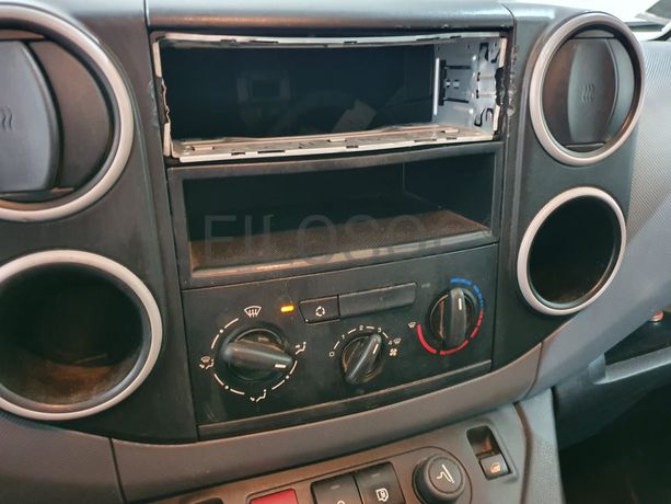 Citroën Berlingo · Ano 2013