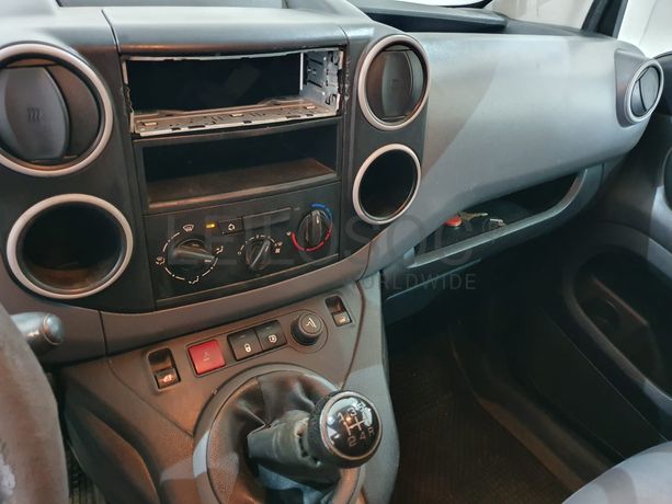 Citroën Berlingo · Ano 2013