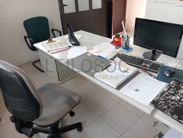 Equipamento de Escritório