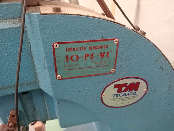 Máquina de vergar gáspeas + Máquina de facear + Máquina de ilhoses