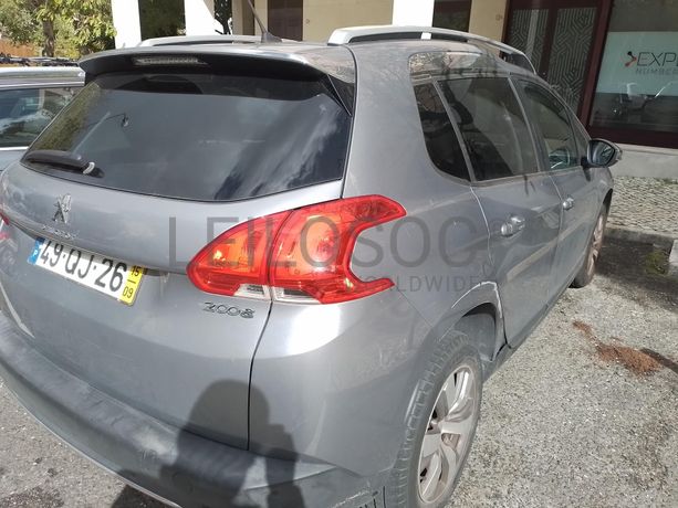 Peugeot 2008 · Ano 2015