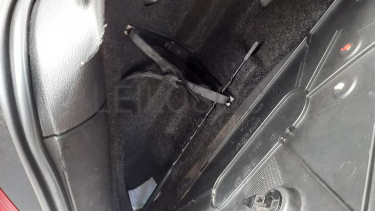 Volkswagen Golf · Ano 2001