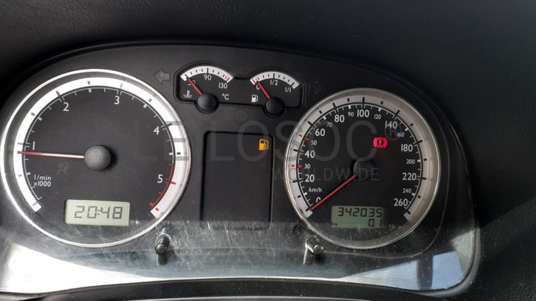 Volkswagen Golf · Ano 2001