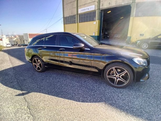 Mercedes-Benz C 180 · Ano 2016