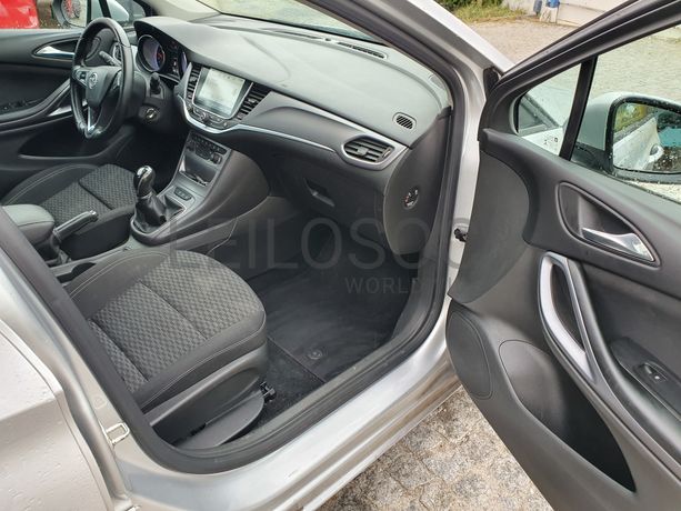 Opel Astra · Ano 2016