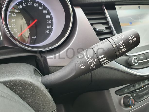 Opel Astra · Ano 2016