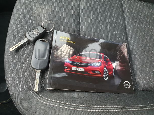 Opel Astra · Ano 2016
