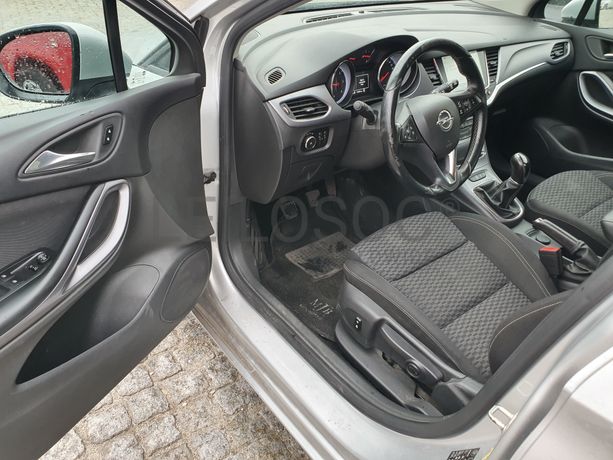 Opel Astra · Ano 2016