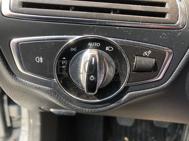 Mercedes-Benz Classe C · Ano 2015