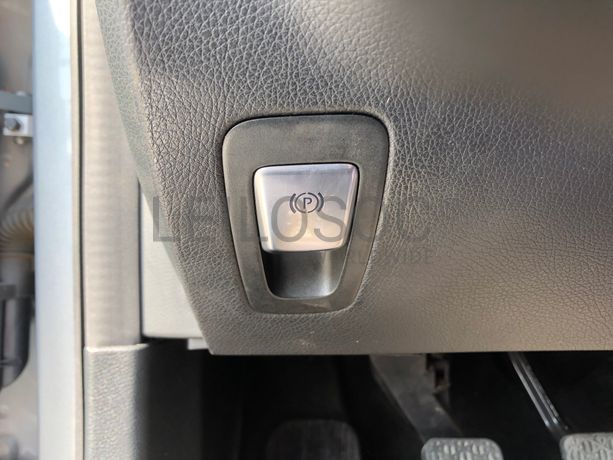 Mercedes-Benz Classe C · Ano 2015