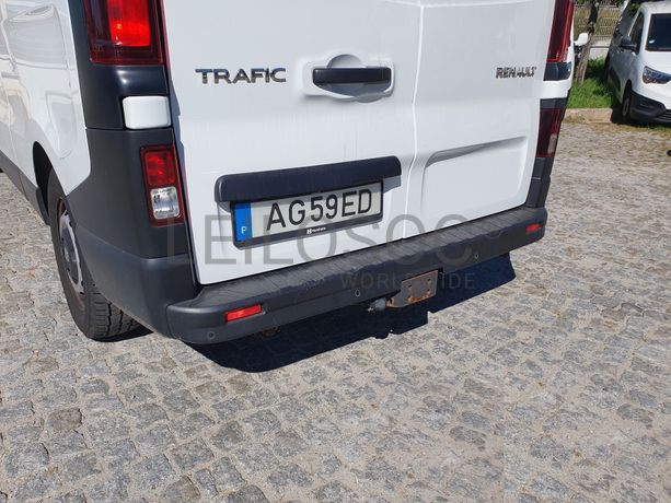 Renault Trafic 1.6 DCI · Ano 2015