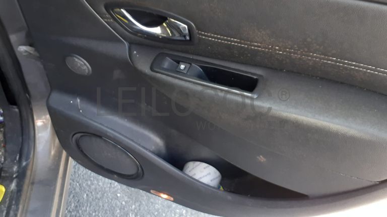 Renault Grand Scénic DCI · Ano 2013