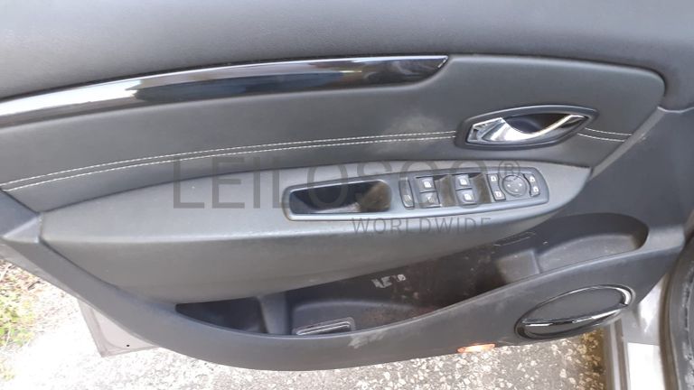 Renault Grand Scénic DCI · Ano 2013