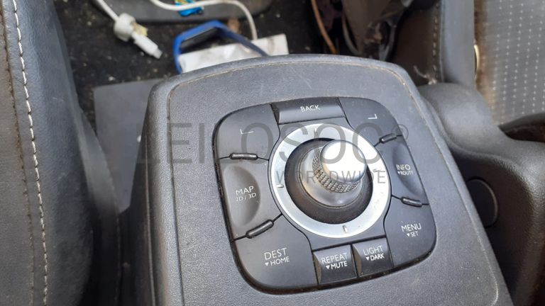 Renault Grand Scénic DCI · Ano 2013