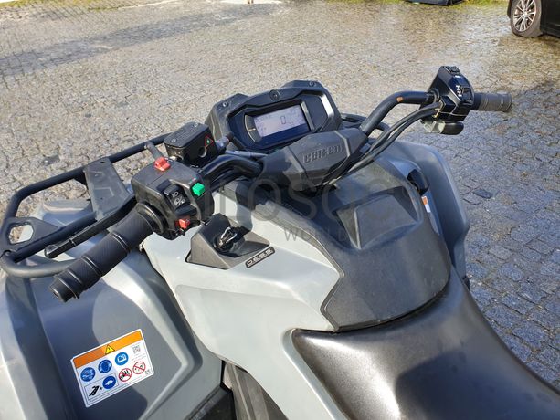 Moto 4 BRP Can-am · Ano 2022