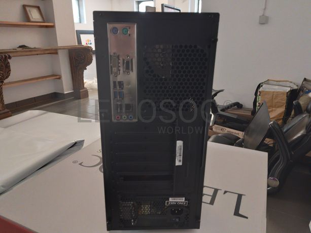 Material Informático + Cadeira executiva