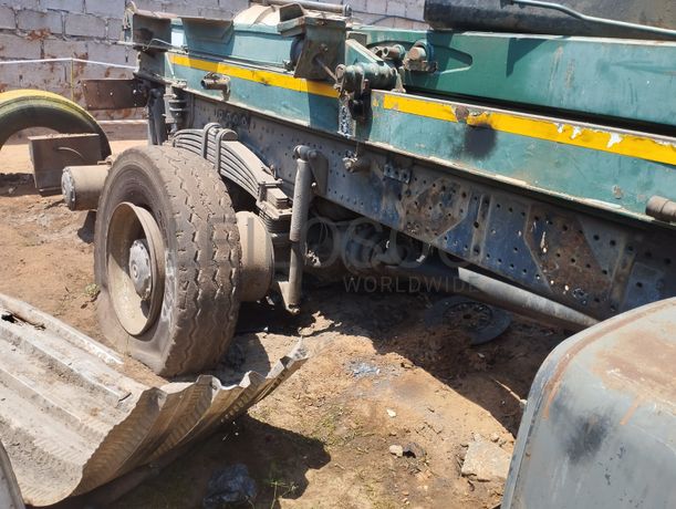 Camião Mercedes-Benz · 2013