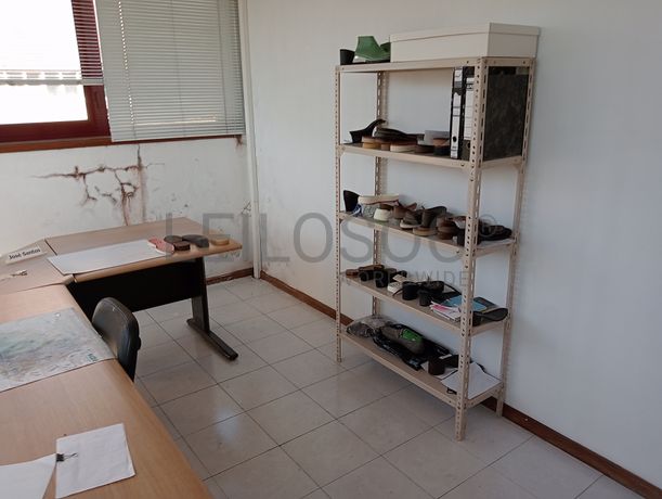 Equipamento de Escritório