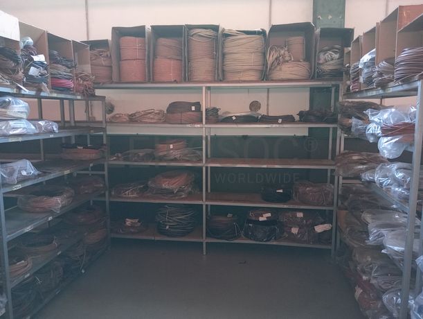 Equipamentos Industriais · Porta paletes · Diversos