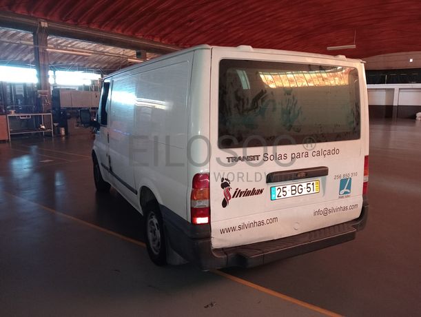 Ford Transit · Ano 2006