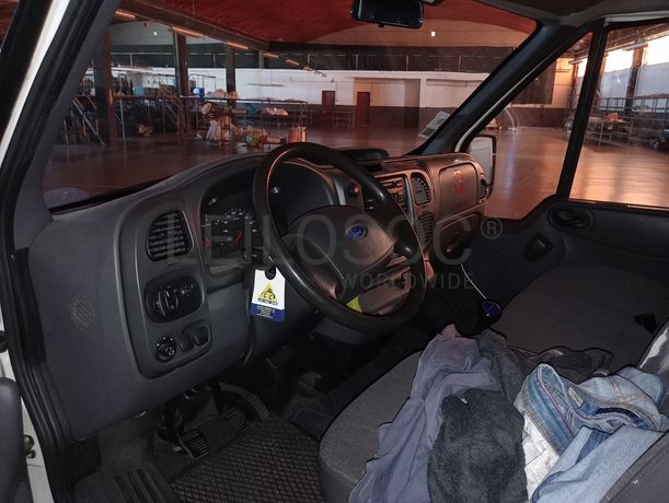 Ford Transit · Ano 2006