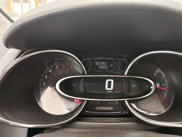 Renault Clio · Ano 2017