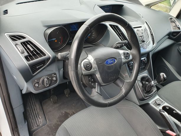 Ford Focus C-Max  · Ano 2014