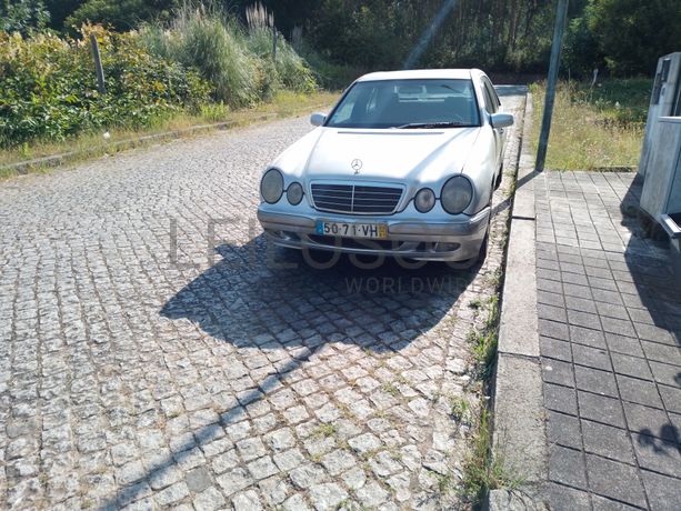 Mercedes-Benz · Ano 2000