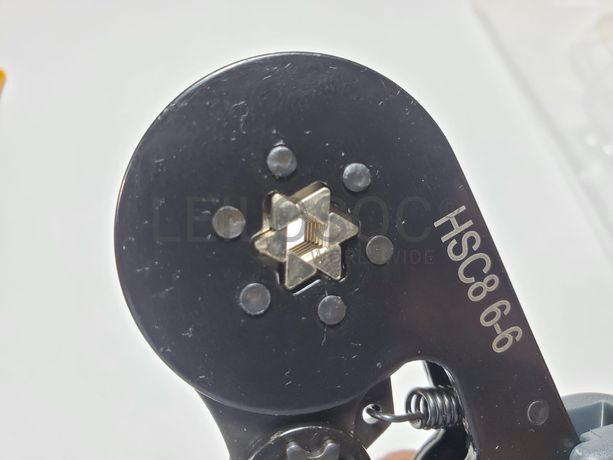 Ferramenta Bricolage