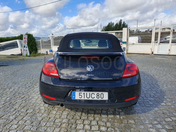 Volkswagen Beetle Cabrio · Ano 2013