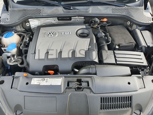 Volkswagen Beetle Cabrio · Ano 2013